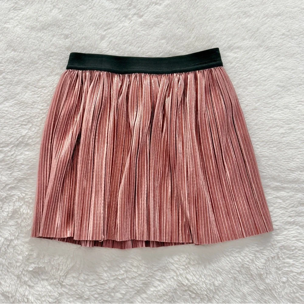 Old Navy Pleated Metallic Shimmer Skirt Pink Size 2T